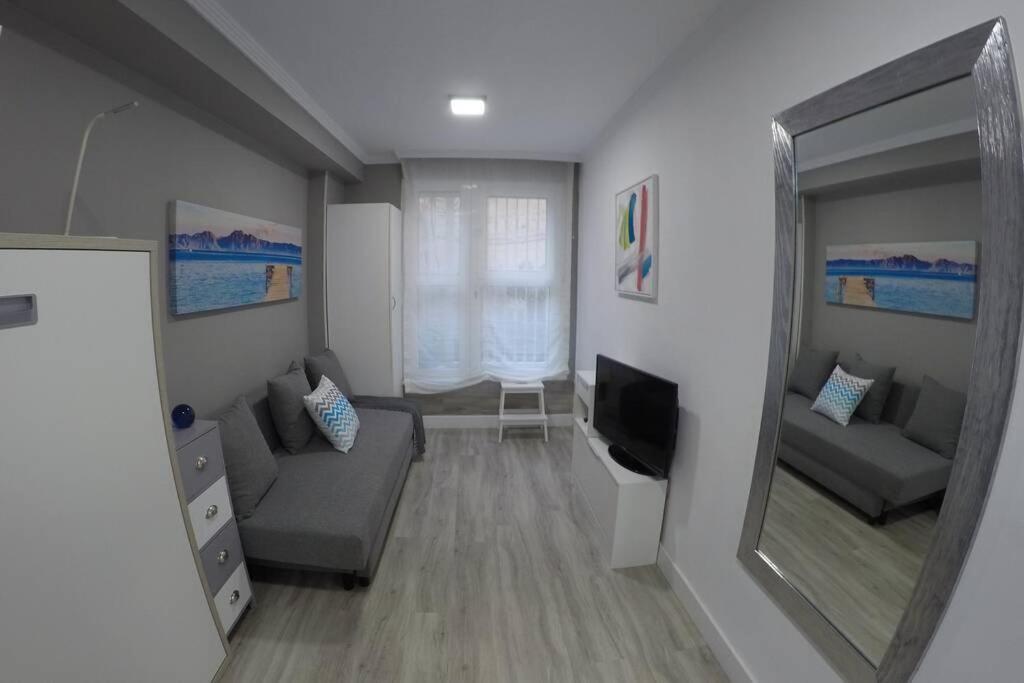 Studio Apartment La Lajilla Located At Beachfront Arguineguin Eksteriør billede